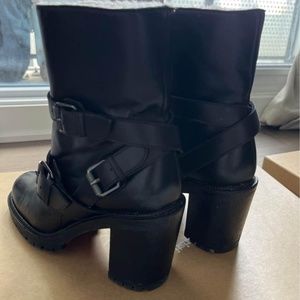 Christian Louboutin Viyonce Boots